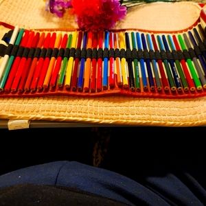 COLORING PENCILS